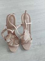 ASOS wedding tulle nude/rose heels, Kleding | Dames, Schoenen, Ophalen of Verzenden, Zo goed als nieuw, Roze