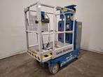 2015 Genie GR-12 Hoogwerker, Zakelijke goederen, Machines en Bouw | Liften, Steigers en Ladders