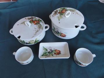 Villery & Boch : Royco soep  terrine , schaaltje en  twee .. beschikbaar voor biedingen