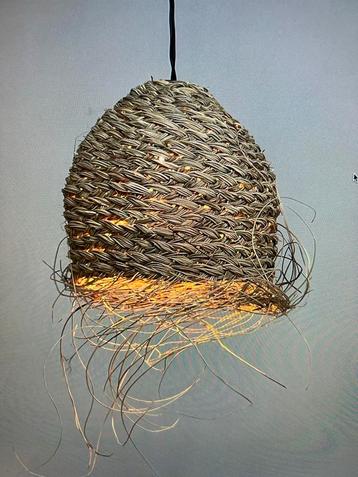 Rotan Bijenkorf Hanglamp nog 2 stuks beschikbaar voor biedingen