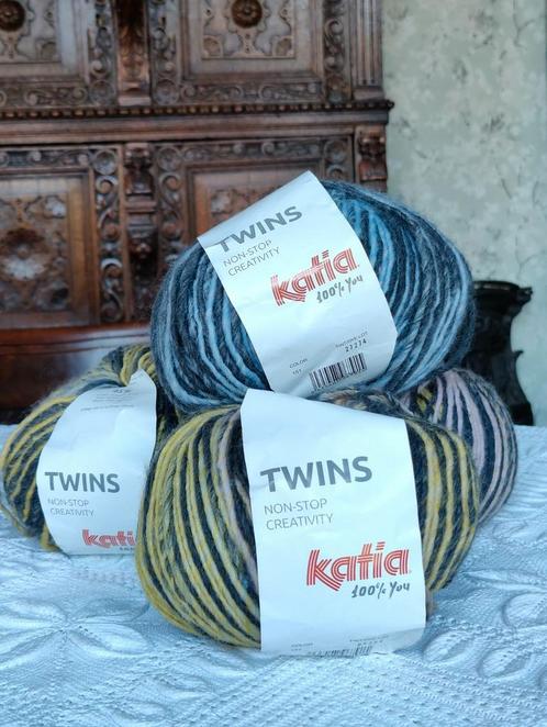4 x 150gr = 600gr = 1080m Katia Twins wol  55% nld 5,5/6, Hobby en Vrije tijd, Breien en Haken, Nieuw, Breien of Haken, Wol of Garen
