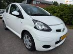 Toyota Aygo 1.0-12V Access, Voorwielaandrijving, Euro 5, Gebruikt, 4 stoelen