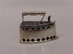 Zilveren miniatuur Strijkijzer                          Z413, Antiek en Kunst, Ophalen of Verzenden, Zilver