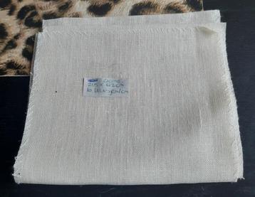 Verschillende stukken kaasdoek (borduurstof) #2 beschikbaar voor biedingen