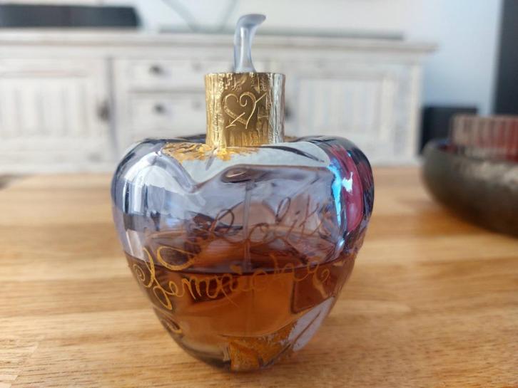 Lolita lempicka edp 100ml vintage , Sieraden, Tassen en Uiterlijk, Uiterlijk | Parfum, Gebruikt, Ophalen of Verzenden