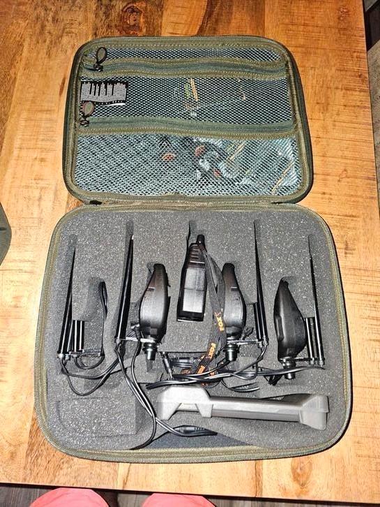 Fox Micron Mx 4+1, Watersport en Boten, Hengelsport | Karpervissen, Zo goed als nieuw, Overige typen, Ophalen