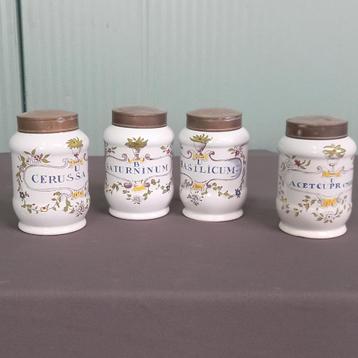 Antieke Clin Midi apothekerspotten uit Antwerpen beschikbaar voor biedingen