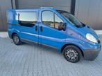 Opel Vivaro 2.0 16V ! Benzine ! 3 - zits ! Airco 169dzkm, Voorwielaandrijving, 1998 cc, 4 cilinders, 2000 kg