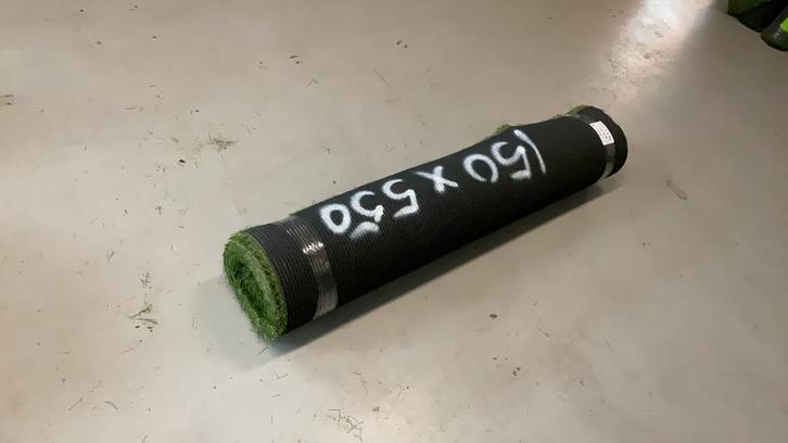 Kunstgras 5,50 x 1,50.     40mm, Tuin en Terras, Gras en Kunstgras, Nieuw, Kunstgras, Minder dan 10 m², Ophalen