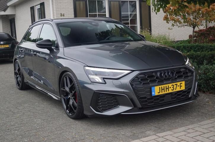 Audi A3 Sportback 45 TFSIe (245pk) S-line LED/Alcantara/19 i, Auto's, Audi, Bedrijf, A3, ABS, Adaptive Cruise Control, Airbags
