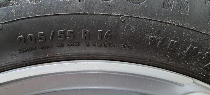 Winterbanden op velg, Auto-onderdelen, Banden en Velgen, Banden en Velgen, Winterbanden, 16 inch, 205 mm, Personenwagen, Gebruikt