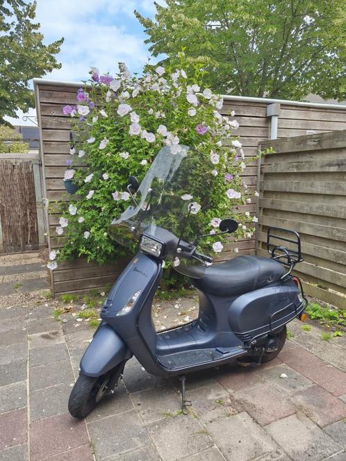 Scooter van La Souris blauw kenteken, Fietsen en Brommers, Snorfietsen en Snorscooters, Gebruikt, Overige merken, Ophalen