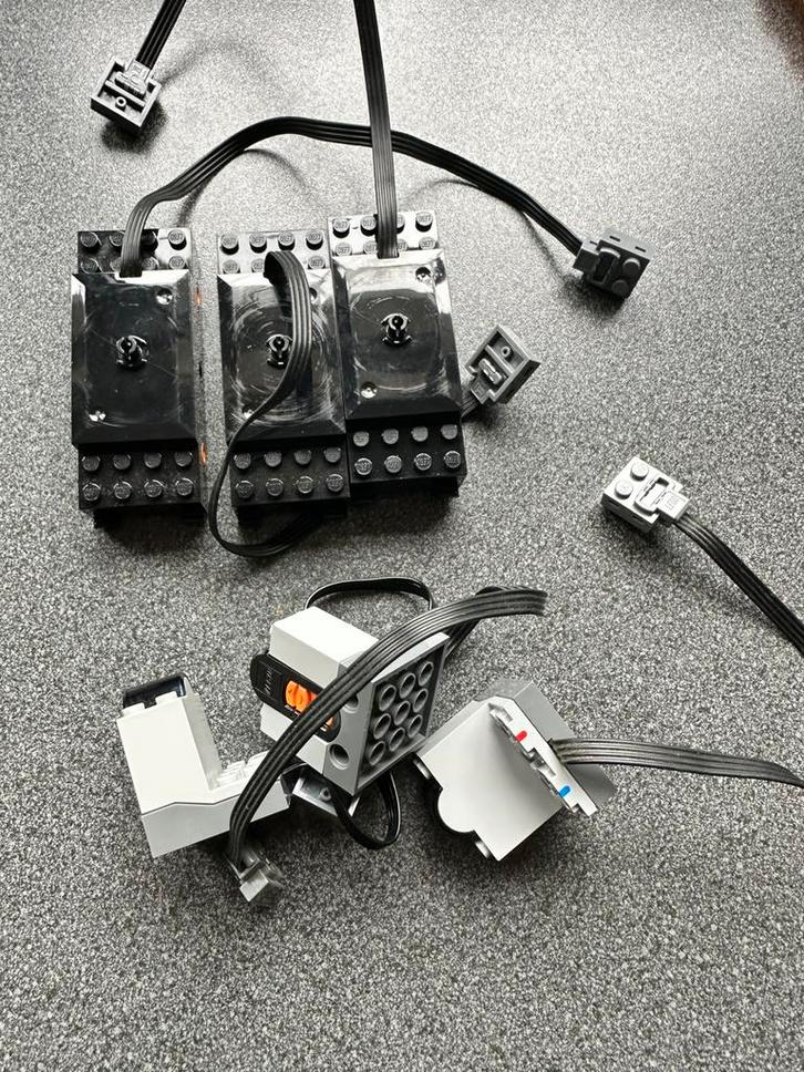 Lego technic powerfunctions receiver + train Motor, Kinderen en Baby's, Speelgoed | Duplo en Lego, Gebruikt, Lego, Losse stenen
