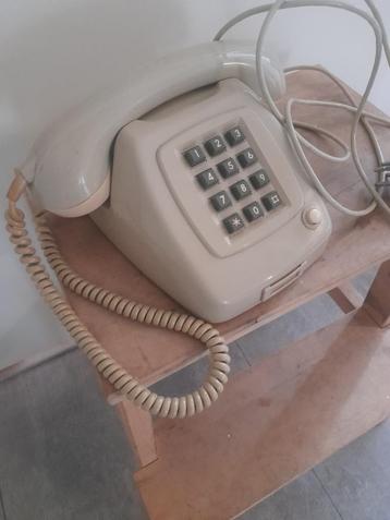 druktoets telefoon beschikbaar voor biedingen