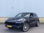 Porsche Cayenne 3.0 V6 334pk Hybrid Tiptronic S, Auto's, Porsche, Origineel Nederlands, Te koop, 5 stoelen, 3500 kg