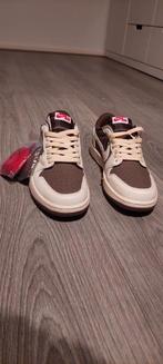 Nike Air Jordan 1 Low Travis Scott Reverse Mocha, Overige kleuren, Nieuw, Ophalen of Verzenden, Sneakers of Gympen