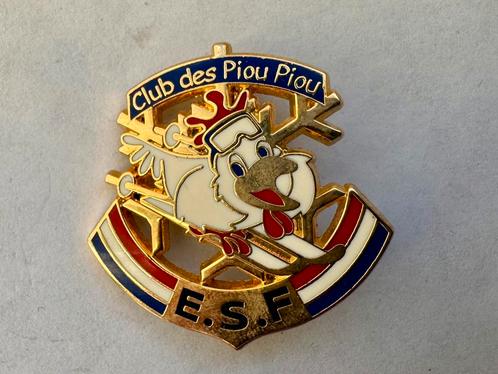 Broche Club des Piou Piou E.S.F L’école du ski français, Verzamelen, Speldjes, Pins en Buttons, Zo goed als nieuw, Speldje of Pin