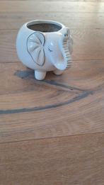 Plantenpot olifant, Rond, Ophalen of Verzenden, Zo goed als nieuw, Minder dan 25 cm