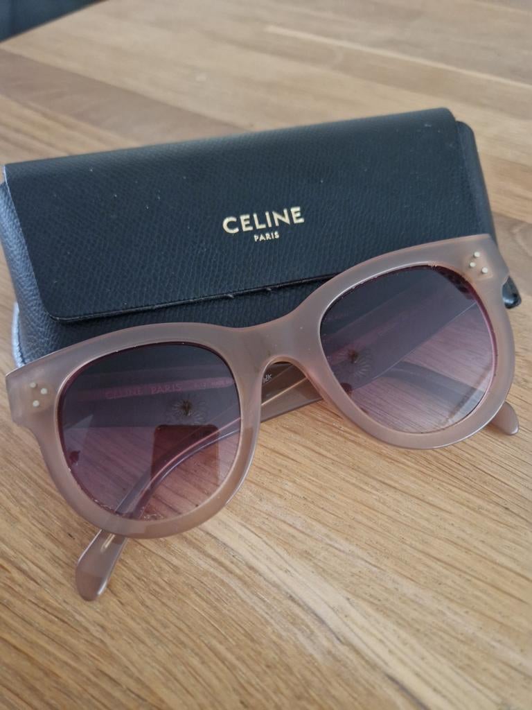 Celine zonnebril, Sieraden, Tassen en Uiterlijk, Zonnebrillen en Brillen | Dames, Ophalen of Verzenden, Beige, Overige merken