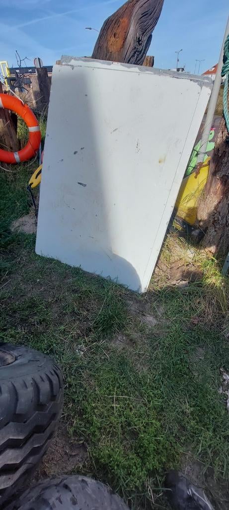 Stalen platen bieden, Ophalen