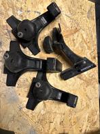 Thule dakdrager voetenset Mitsubishi (exclusief sleutel), Ophalen, Gebruikt