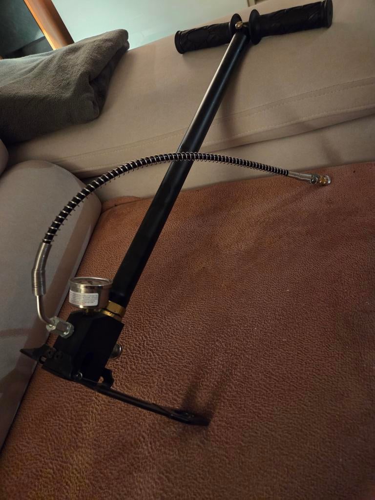 PCP Handpomp voor Schietsport - Hoge Druk Luchtpomp, Verzenden, Gebruikt