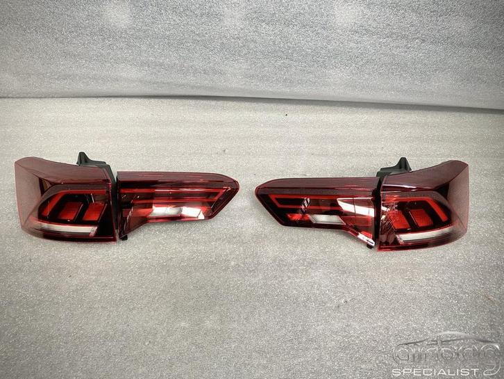 Volkswagen T-ROC 2022+ FACELIFT achterlicht set L&R 2GA05220, Auto-onderdelen, Verlichting, Gebruikt, Ophalen of Verzenden