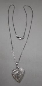 Zilveren ketting met medallion K&L hart hanger nr.1638, Sieraden, Tassen en Uiterlijk, Kettingen, Met hanger, Verzenden, Zo goed als nieuw