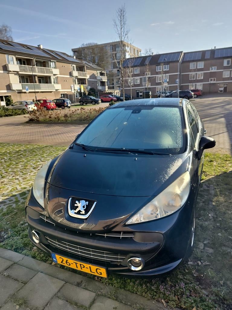Peugeot 207 - APK tot 2027 - 1.4 16V 5DRS - Goed Onderhouden, Auto's, Peugeot, Particulier, Airconditioning, Centrale vergrendeling