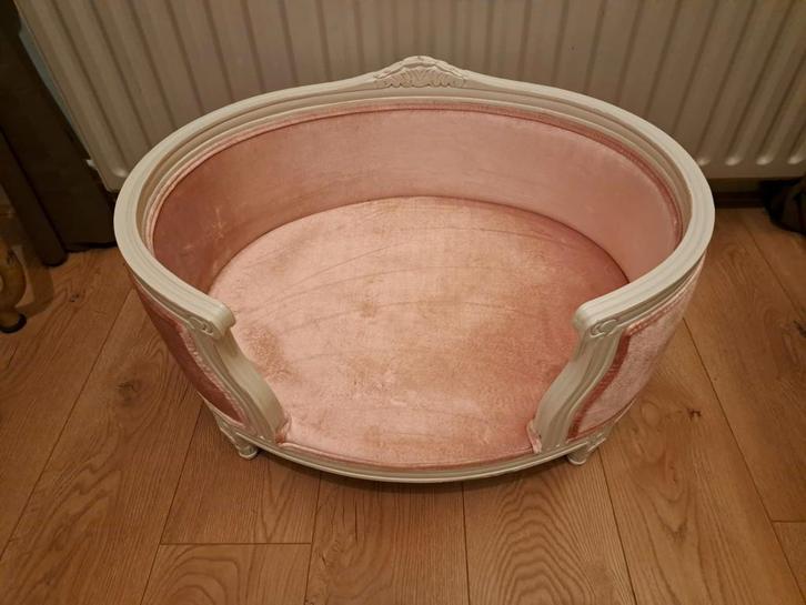 Mooie superluxe lord lou hondenmand, Dieren en Toebehoren, Hondenmanden, Zo goed als nieuw, Ophalen