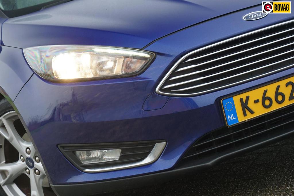 Ford Focus Wagon 1.0 125PK Titanium Sport | Deep Impact Blue, Auto's, Gebruikt, Euro 6, Blauw, Handgeschakeld