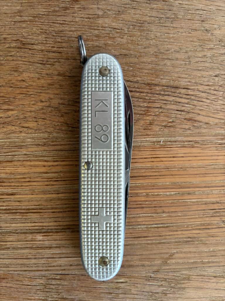 Victorinox zwitsers zakmes KL 89, Ophalen of Verzenden, Zo goed als nieuw
