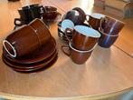 Vintage Bruin Servies - Kopjes en Schotels, Ophalen, Gebruikt, Overige stijlen, Kop(pen) en/of Schotel(s)