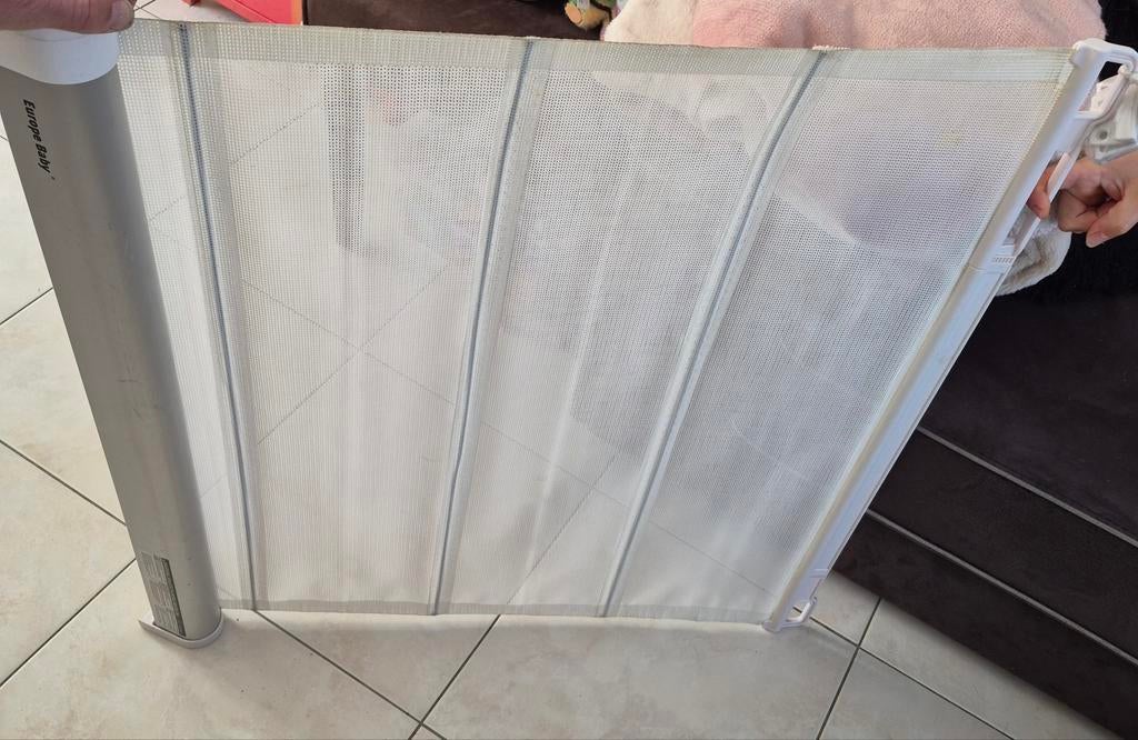 Europe Baby oprolbaar hekje, Ophalen of Verzenden