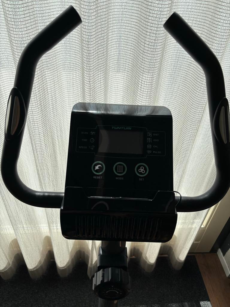 Compacte Hometrainer - Zo goed als nieuw, Ophalen, Zo goed als nieuw, Hometrainer