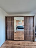 Bono Kledingkast met Schuifdeuren en Spiegel - Eiken, Huis en Inrichting, Kasten | Kledingkasten, Gebruikt, 200 cm of meer, Modern, Praktisch