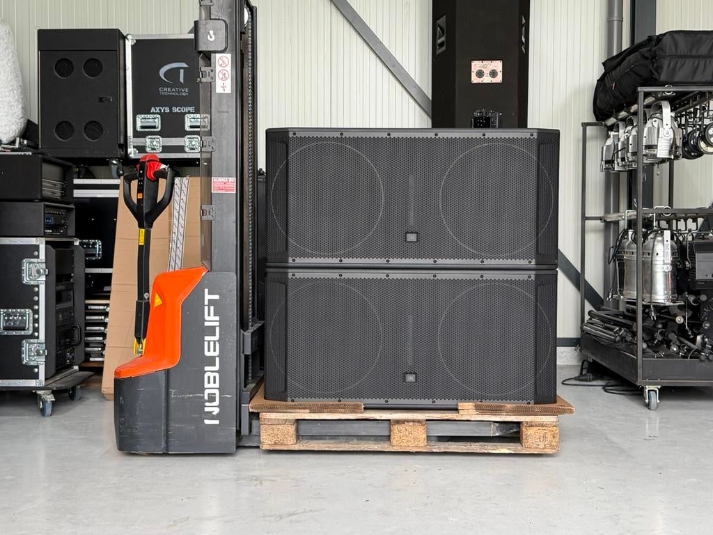 JBL SRX828 SP set van 2 stuks (nieuw), Audio, Tv en Foto, Luidsprekers, Geen, Geen, Overige typen, Ophalen of Verzenden