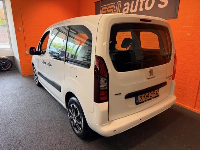 Peugeot Partner Tepee 1.2 PURE TECH / ACTIVE / IN TOPSTAAT!, Auto's, Voorwielaandrijving, Stof, Gebruikt, 1199 cc