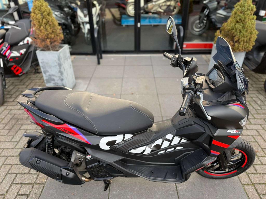 Aprilia SR GT 200 Replica, Motoren, Motoren | Aprilia, Niet ingevuld, Scooter, Bedrijf, Niet ingevuld