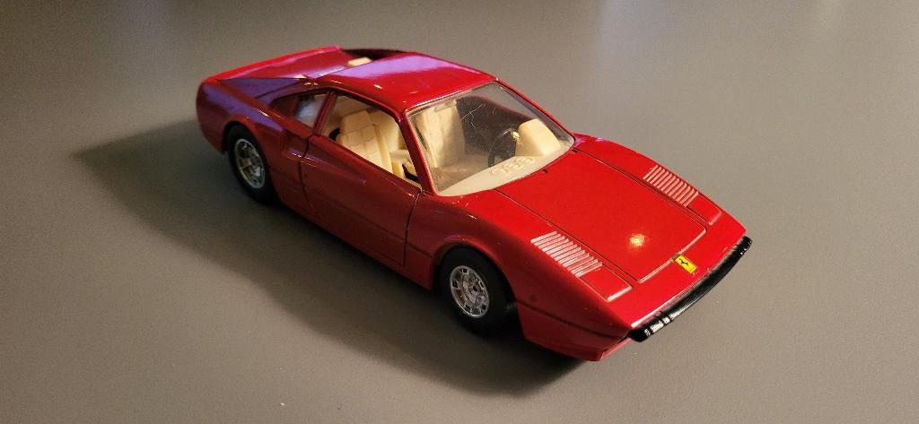 Bburago Ferrari 308GTB - 1:24, Hobby en Vrije tijd, Modelauto's | 1:24, Ophalen of Verzenden, Zo goed als nieuw, Auto, Bburago