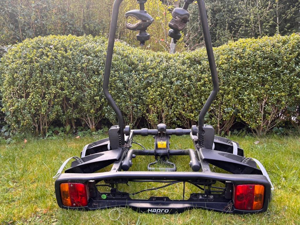 Fietsendrager Hapro, Auto diversen, Fietsendragers, Ophalen, 2 fietsen, Gebruikt, Trekhaakdrager