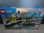LEGO City 60337 Express Passagierstrein - Nieuw in doos, Ophalen, City, Lego, Nieuw