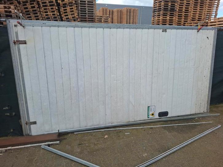 Schuifdeuren inclusief rails, Doe-het-zelf en Verbouw, Deuren en Horren, Gebruikt, Garagedeur, 215 cm of meer, 120 cm of meer