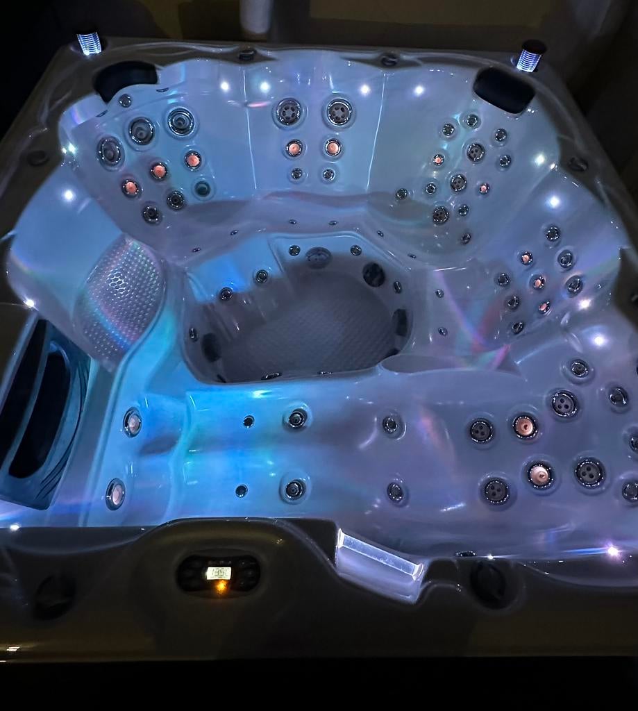 Jacuzzi | SunSpa | 6 Persoons, Tuin en Terras, Ophalen of Verzenden