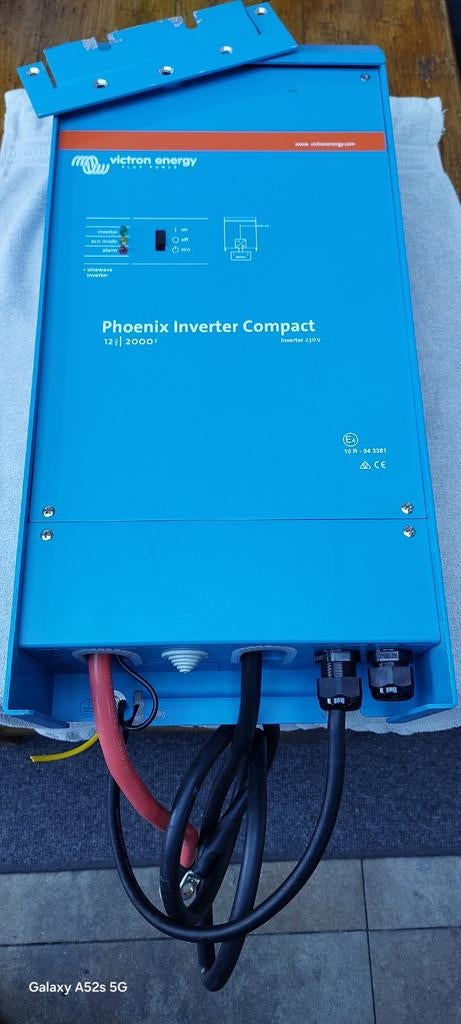 Te koop victron 12/2000, Watersport en Boten, Navigatiemiddelen en Scheepselektronica, Ophalen, Gebruikt, Overige typen