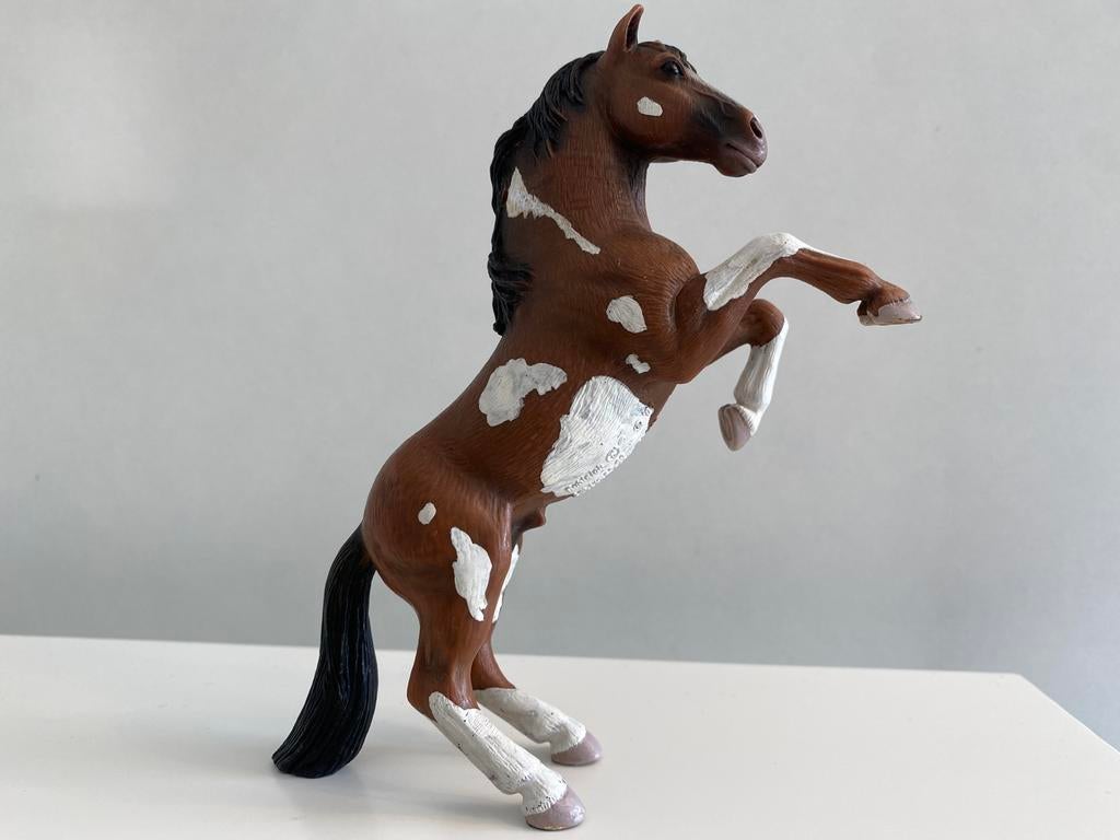 Schleich Exclusive Steigerende Mustang ~ 72002, Ophalen of Verzenden, Zo goed als nieuw, Paard, Beeldje of Figuurtje
