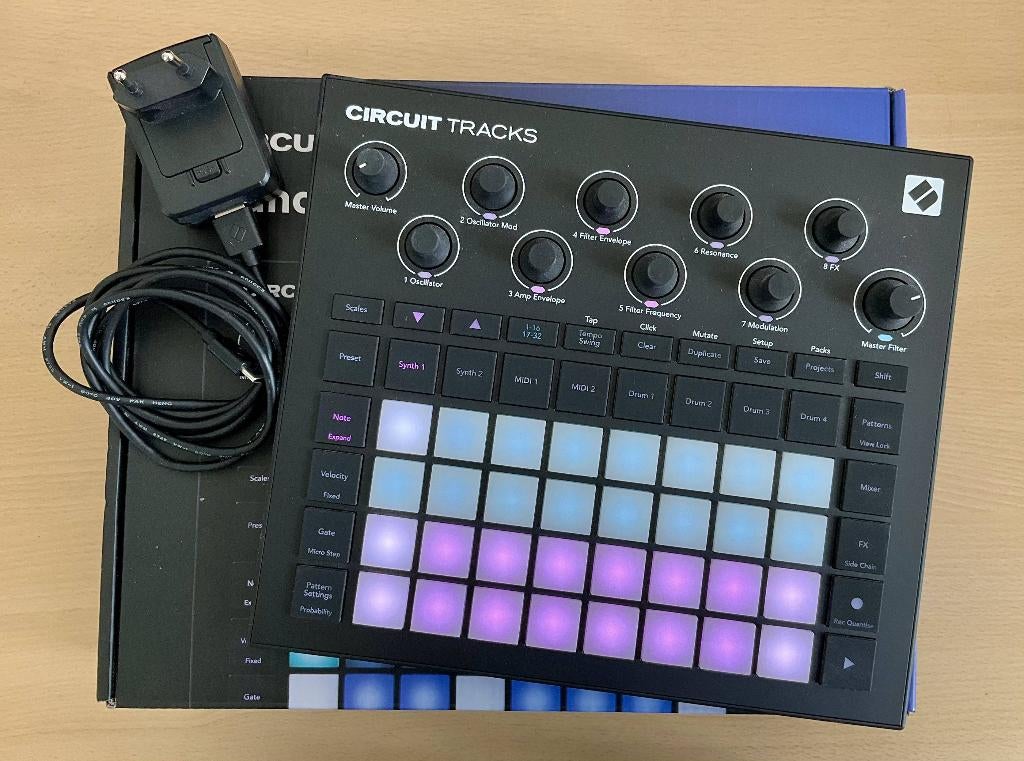 Circuit Tracks (All-in-one creative groovebox), Ophalen, Zo goed als nieuw