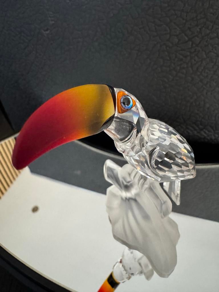 Swarovski Toekan Kristalbeeld, Verzamelen, Swarovski, Verzenden, Swsrovski toekan, Toekan, Zo goed als nieuw