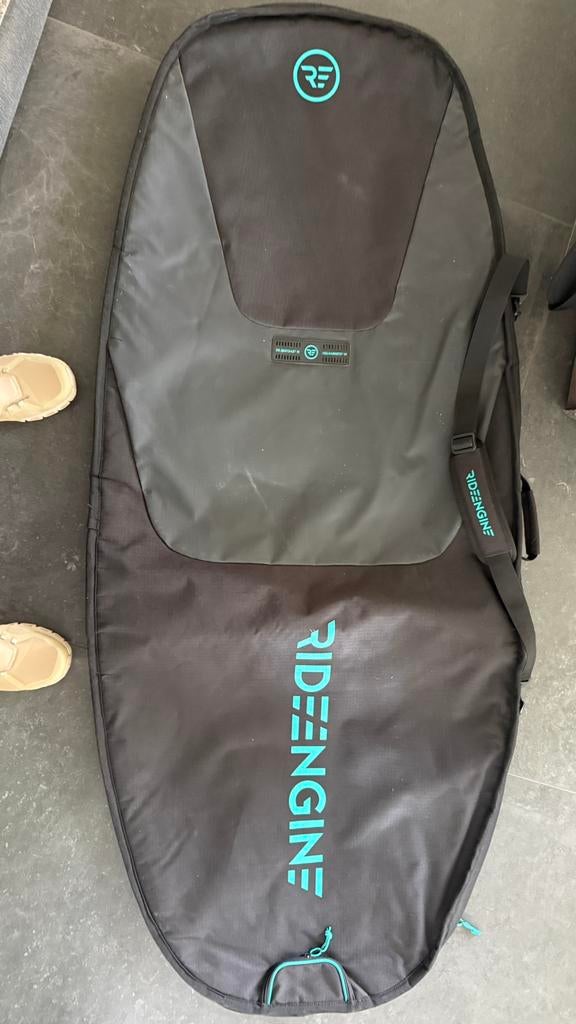 Wingfoil boardbag voor 120l, Watersport en Boten, Wingsurfen, Ophalen, Zo goed als nieuw, Wingsurf-accessoire