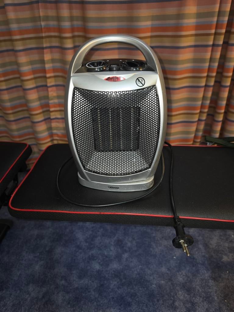 Tristar Keramische Kachel 1500W - Zo goed als nieuw, Ophalen, 30 tot 80 cm, Kachel, Minder dan 60 cm